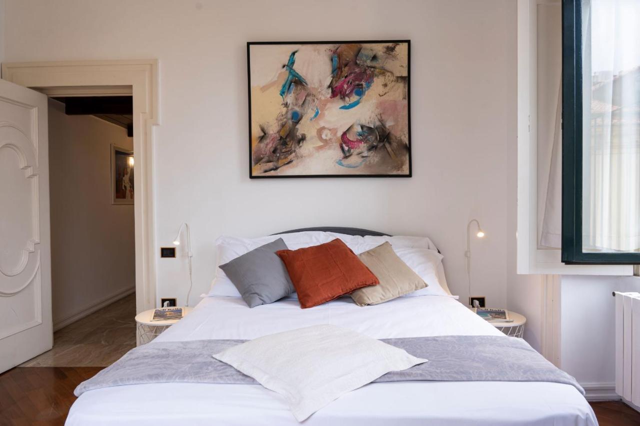 Bella Domus Suites Salerno Luaran gambar