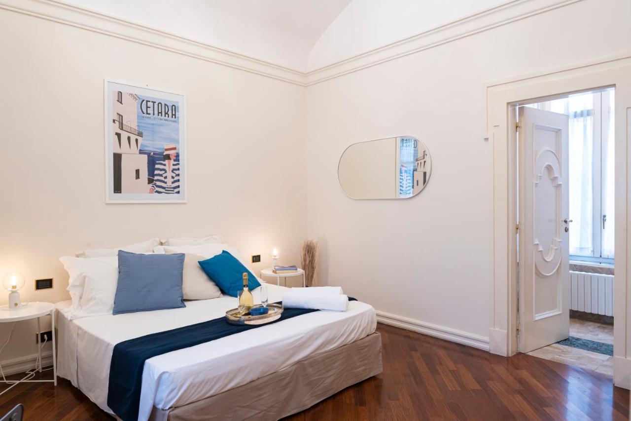 Bella Domus Suites Salerno Luaran gambar