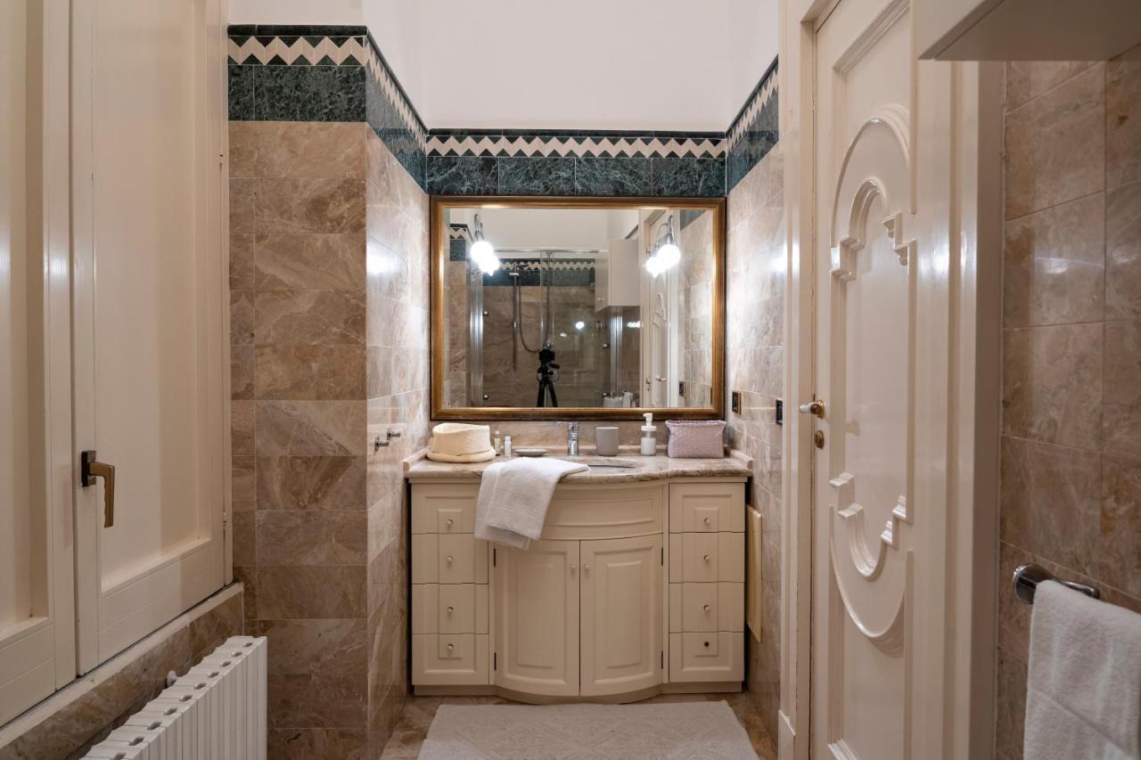 Bella Domus Suites Salerno Luaran gambar