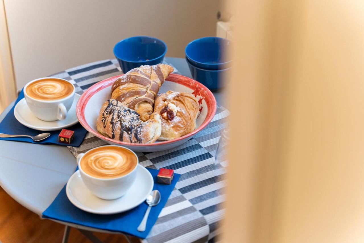 Bella Domus Suites Salerno Luaran gambar